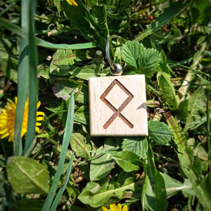 БРЕЛОК ДЕРЕВ'ЯНИЙ КВАДРАТНИЙ РУНА ОДАЛ (KEYRING WOODEN SQUARE RUNE ODAL)